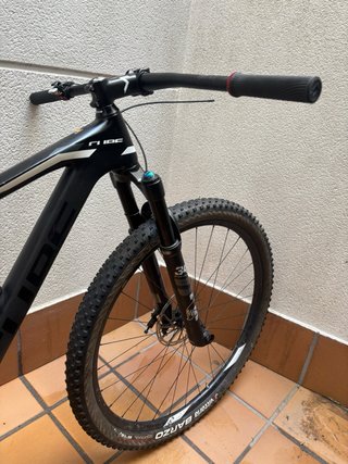 Bici Cube Carbono Rígida Fox 34