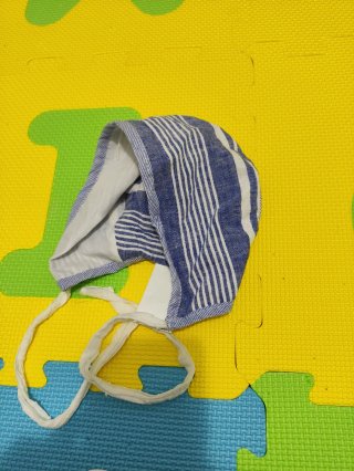 Vestido bebé rayas azules con capota