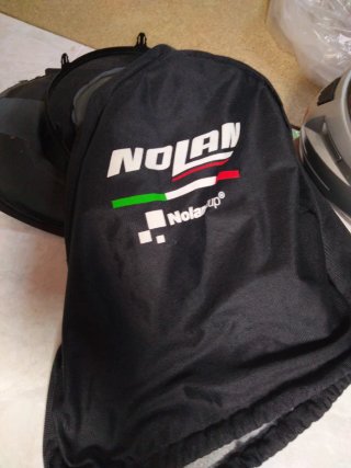 Casco Moto Nolan Plata con Funda