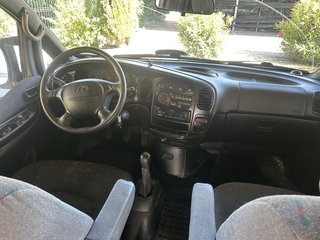 Furgoneta Hyunday H-1 2.5 Diesel 239mil km