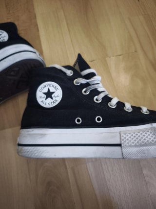 Zapatillas Converse Altas Negras y Blancas