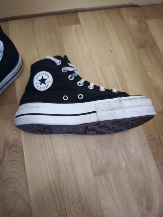 Zapatillas Converse Altas Negras y Blancas