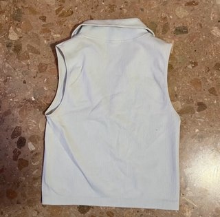 Top Stradivarius Blanco Escote V Talla S