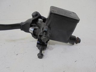 29427 bomba freno trasero yamaha tricity 125 .