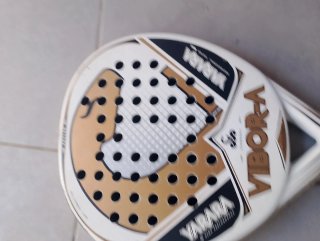 Pala de pádel Vibor-A Yarara Carbon+