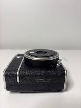 : Cámara instantánea Fujifilm Instax Mini 40