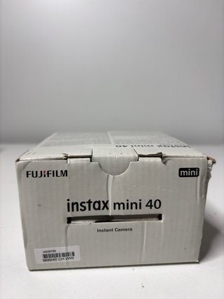 : Cámara instantánea Fujifilm Instax Mini 40