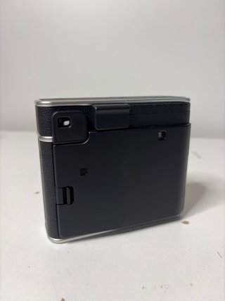 : Cámara instantánea Fujifilm Instax Mini 40