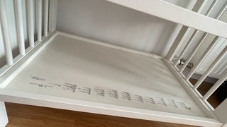 Cambiador de bebé blanco