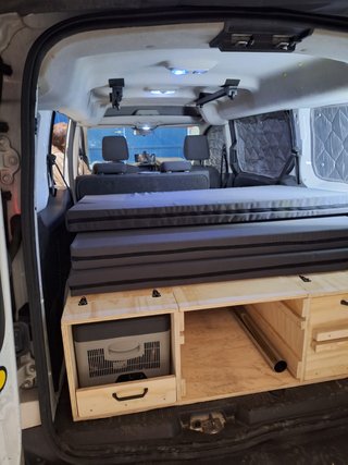 Ford Transit Connect  Camperizada