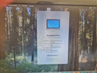 Apple MacBook Pro 15 2.5 GHz i7 AMD Radeon R9 M370