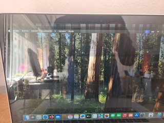 Apple MacBook Pro 15 2.5 GHz i7 AMD Radeon R9 M370