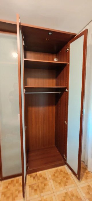 Guardaroba Ikea 3 moduli in legno e vetro