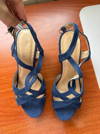 Zapatos de tacón azul talla 41