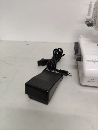 Remalladora Overlock EFFEKTIV 1700X