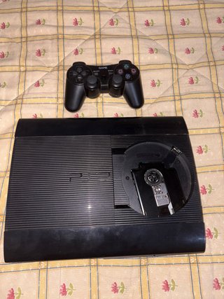 Consola PS3 Slim Negra + Mando