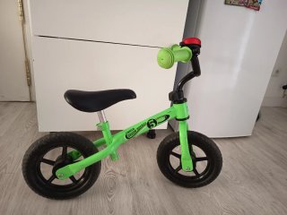Bicicleta de equilibrio Chicco verde