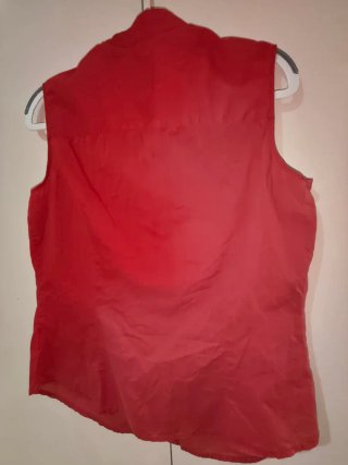 Camiseta sin mangas Lacoste roja mujer