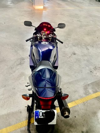 Suzuki GSX-R 600 K4/K5 Azul