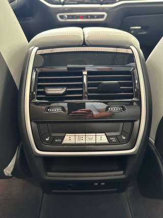 BMW X5 2023