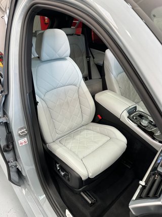 BMW X5 2023