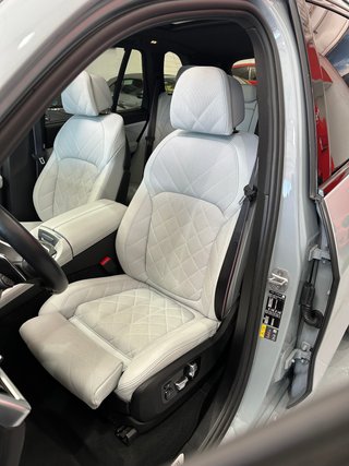 BMW X5 2023