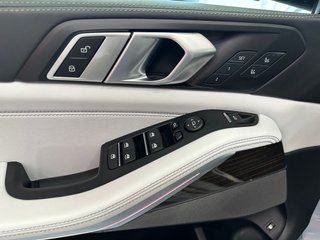 BMW X5 2023