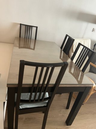 Mesa extensible Bjursta Ikea madera llega a 220cm