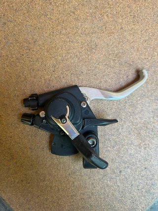Manetas Shimano Deore XT ST-M739