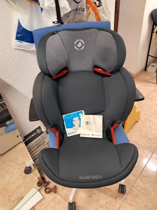 Maxi-Cosi RodiFix AirProtect Silla Coche