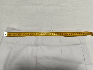 Falda Nualy blanca elástica fresca