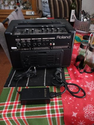 Amplificador Acústica Roland AC-33 Negro