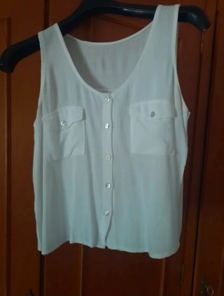 Blusa sin mangas blanca