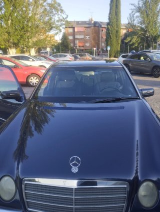 Mercedes Benz E230 1996