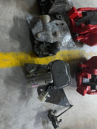 Motor limpiaparabrisas trasero R5