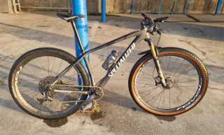 Specialized Epic HT  talla M poco uso.