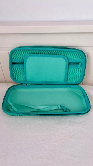 Pack Fundas y Cargador JoyCon Switch