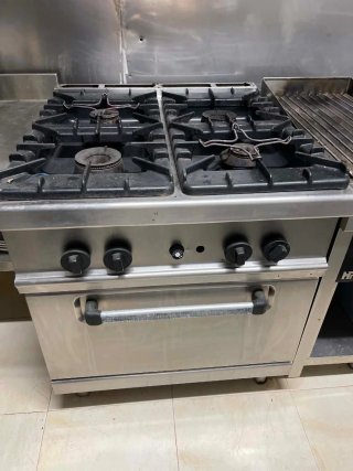 Cocina Industrial 4 Fuegos + Horno