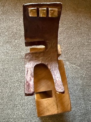 Escultura de bronce