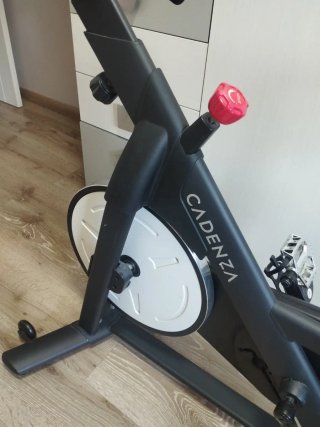 Bicicleta Estática Indoor Cadenza S25
