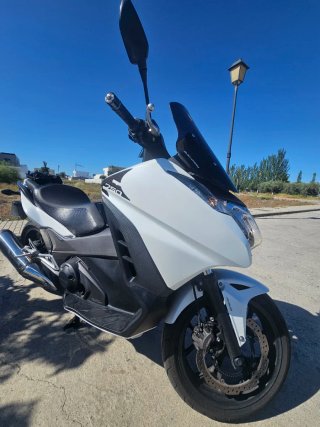 Honda Integra 750 Blanca Automática