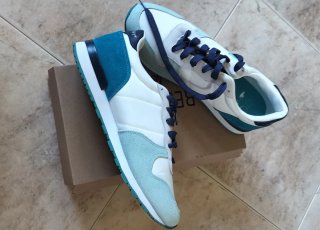 Deportivos Makarthy Teal y Blanco