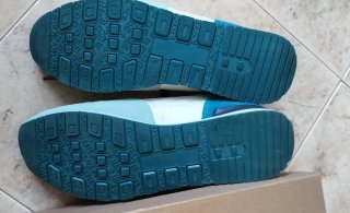 Deportivos Makarthy Teal y Blanco