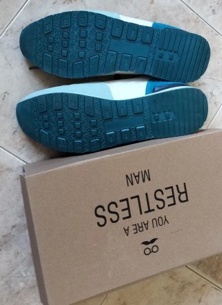Deportivos Makarthy Teal y Blanco