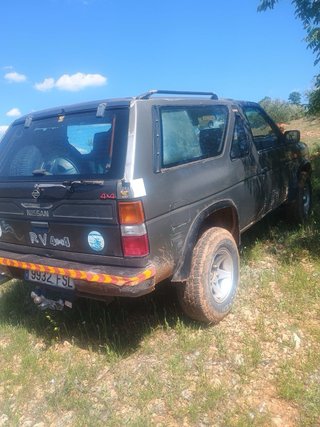 Nissan Terrano I