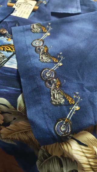 Camisa Hawaiana U.S.A Pacific Legend botones Coco