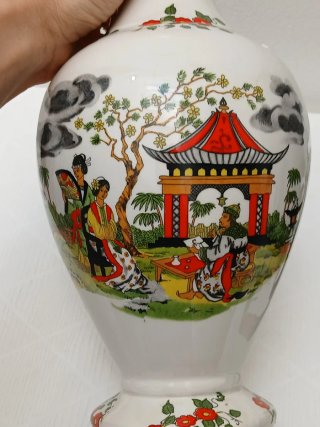 Vaso cinese vintage decorato