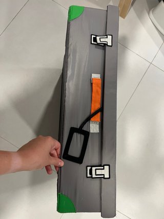 Caja infantil con rayas