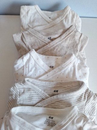 Pack 6 bodies bebé H&M
