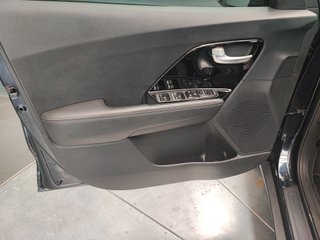 Kia Niro 1.6 GDi PHEV 104kW (141CV) Drive